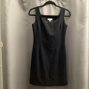 BCBG Maxazria collection little black dress knee length size 4